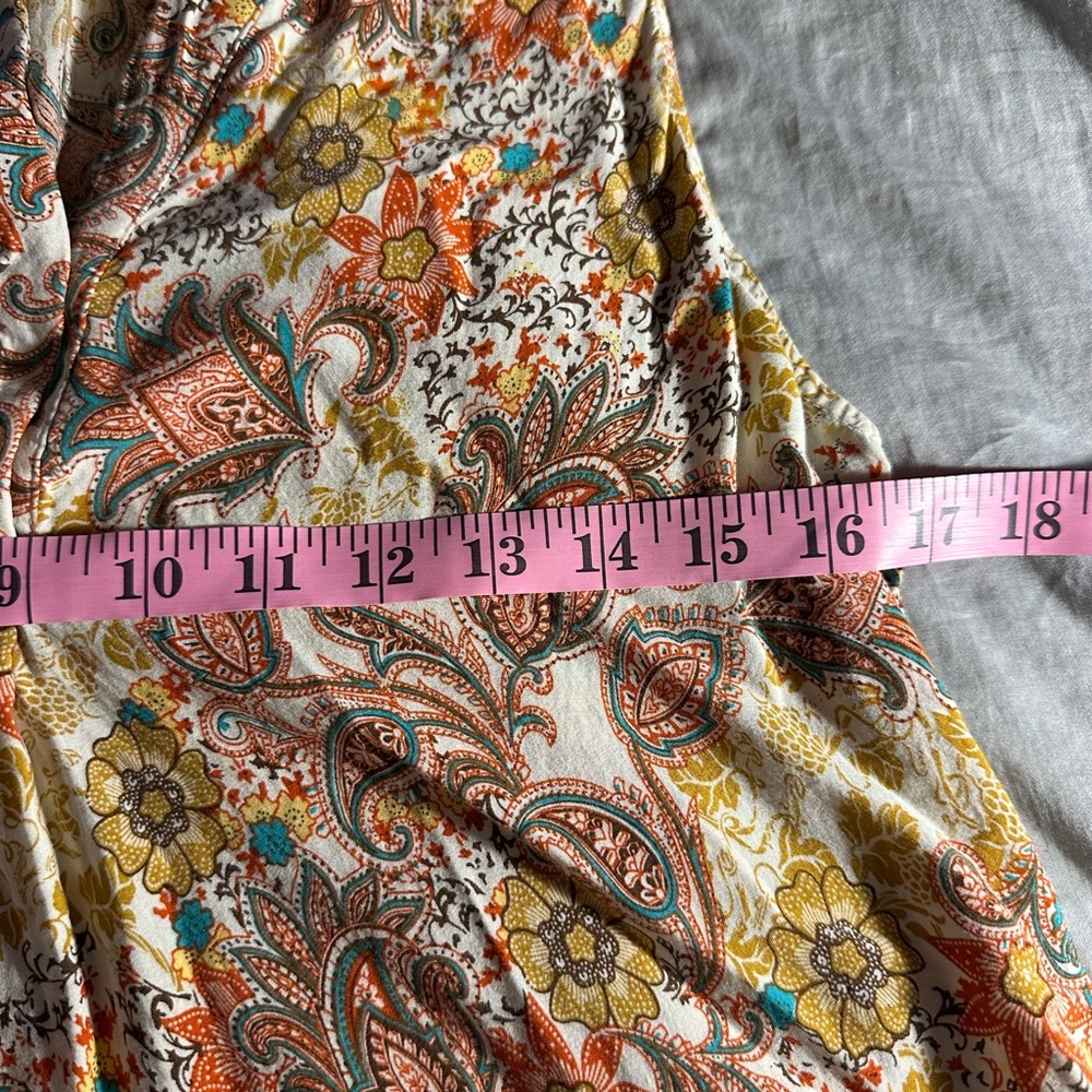 2 for $20
Marina Luna Multicolor Paisley Tank Top - Picture 8 of 8